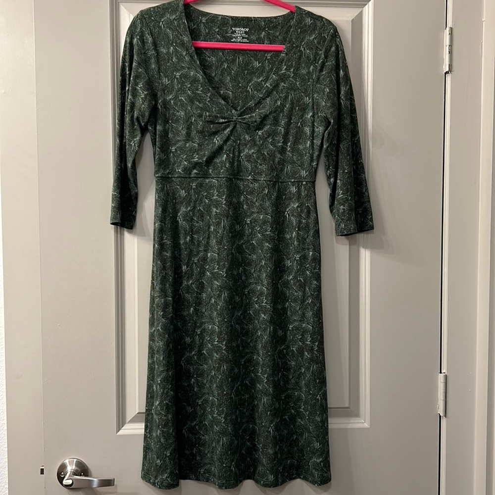 Toad&Co v~neck Dress with 3/4 sleeves